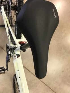 Felt Verza Speed 40 Mid-Step Shimano Altus - Glow Green 2022 -Felt 3bCMLrZ6k5iOrWz6KqSxaz8jg