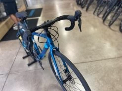 Felt VR40 Disc Shimano Tiagra - Aquafresh 25 Felt VR40 Disc Shimano Tiagra - Aquafresh -Felt 7yzbkDp4Ei pzHCsLGNzg1BAU