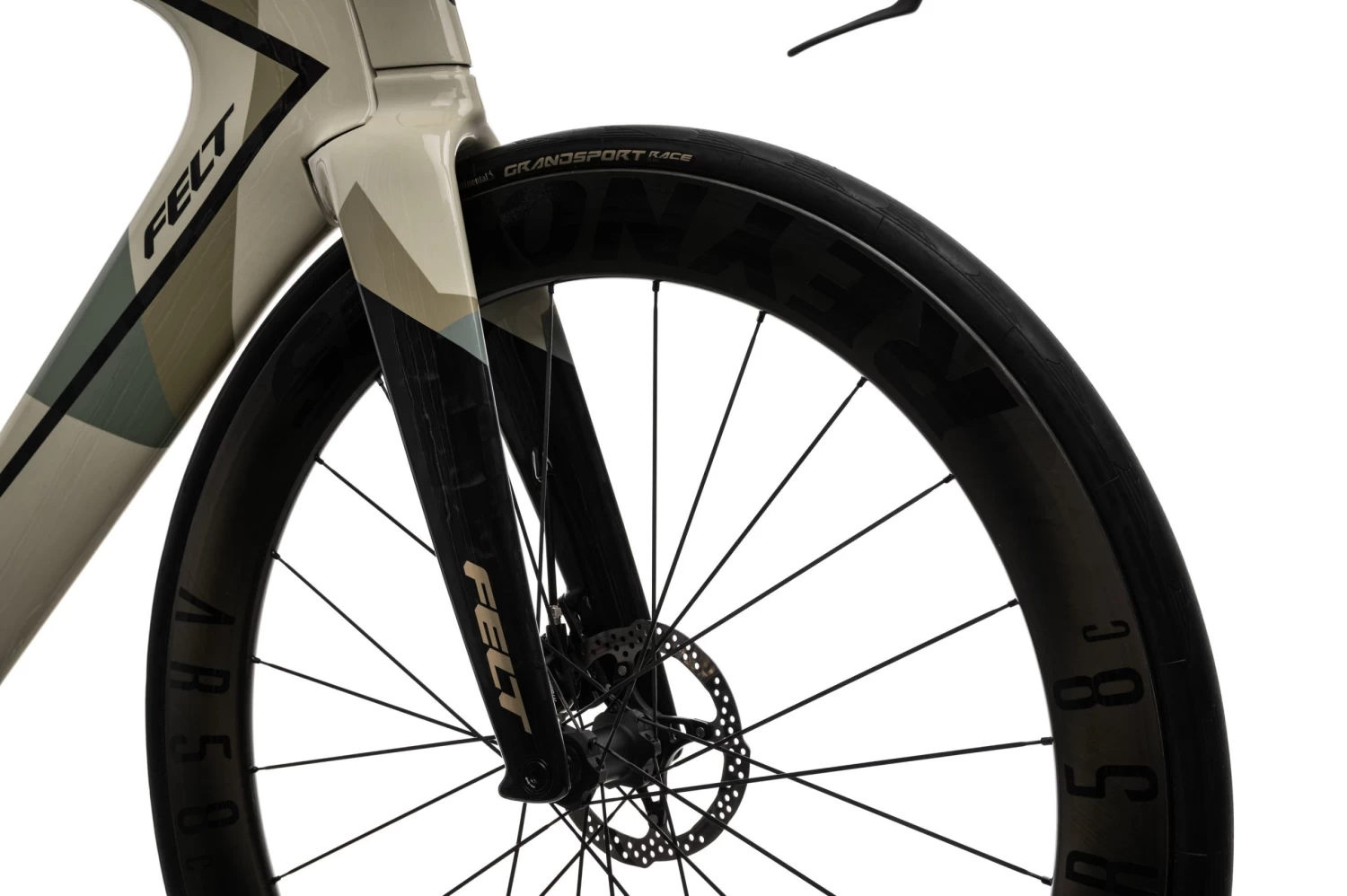 Felt IA Advanced Ultegra Triathlon Bike - 2021, 56cm 7 Felt IA Advanced Ultegra Triathlon Bike - 2021, 56cm - Image 5