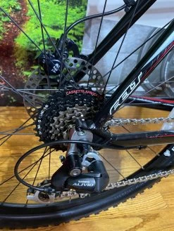 Felt 520 Q -Felt H81GHXpB9LNO0yRXNr52zU89g