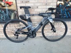 Felt IA Advanced Disc Shimano 105 Charcoal Geo 2023 17 Felt IA Advanced Disc Shimano 105 Charcoal Geo 2023 -Felt I9xryJWG86xqG14IhAAUddluQ