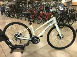 Felt Verza Speed 40 Mid-Step Shimano Altus - Glow Green 2022