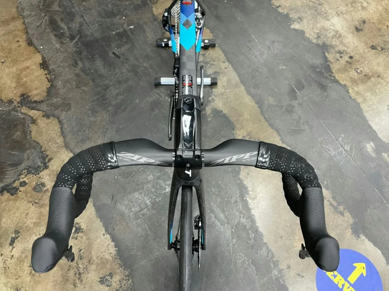 Felt AR FRD Ultimate Sram Red ETap AXS - ENVE 45 - Matte Textreme 2021 13 Felt AR FRD Ultimate Sram Red ETap AXS - ENVE 45 - Matte Textreme 2021 - Image 11