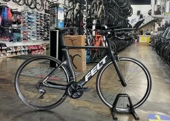 Felt B Performance Shimano Ultegra - Charcoal 2023