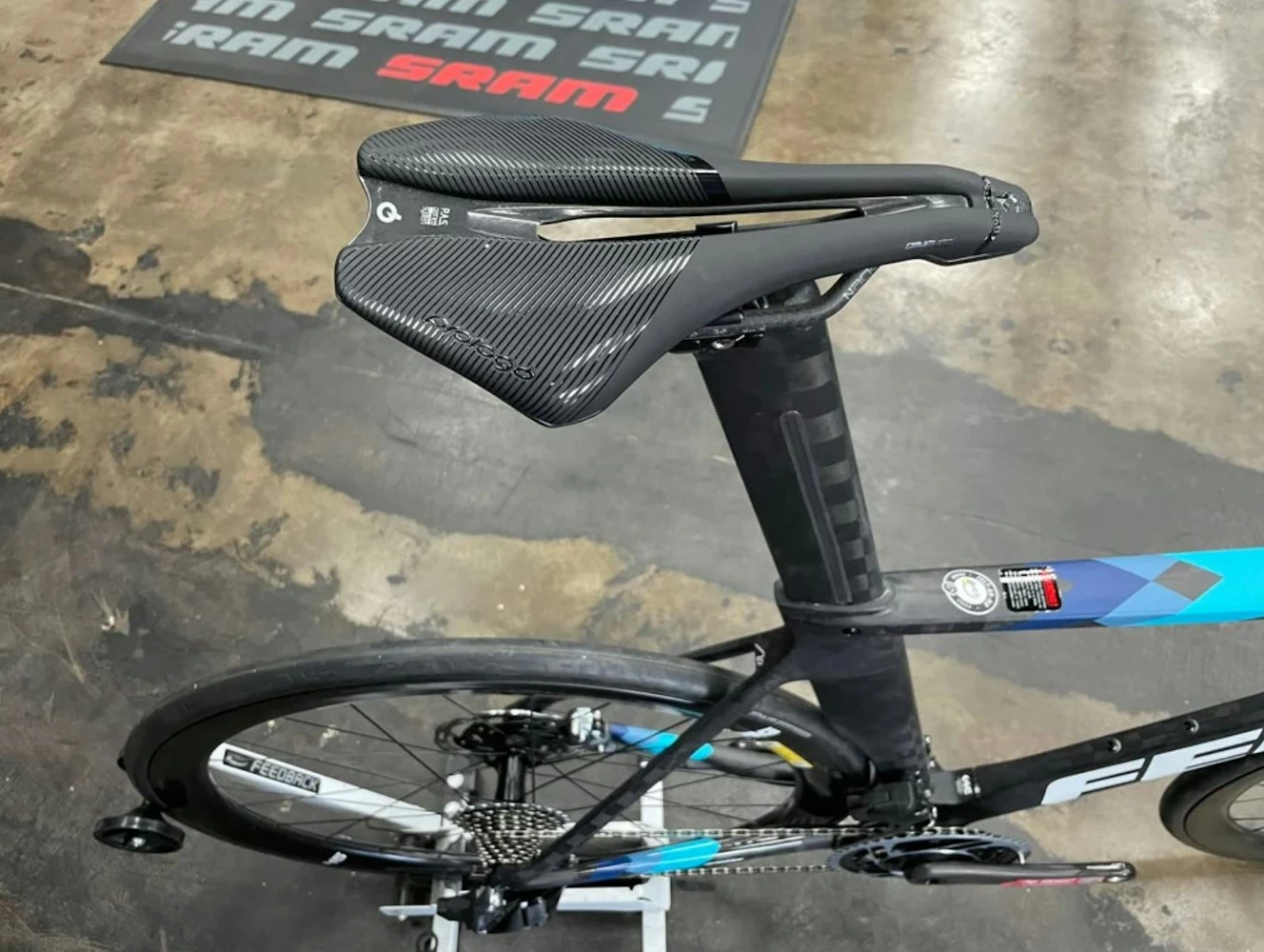 Felt AR FRD Ultimate Sram Red ETap AXS - ENVE 45 - Matte Textreme 2021 18 Felt AR FRD Ultimate Sram Red ETap AXS - ENVE 45 - Matte Textreme 2021 - Image 16